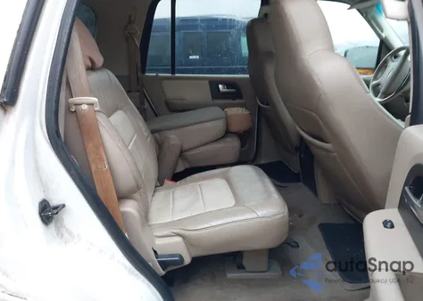 2003 Ford Expedition Eddie Bauer z USA, uszkodzony, nr VIN 1FMFU17L93LA62001